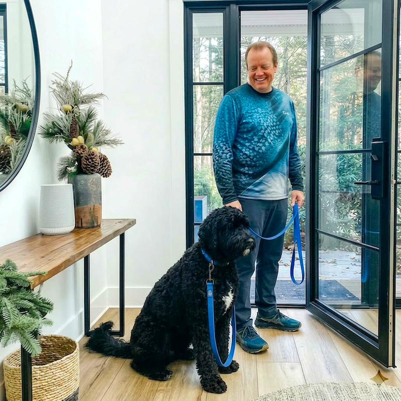 Privacy-protected calm Home Manners outcome